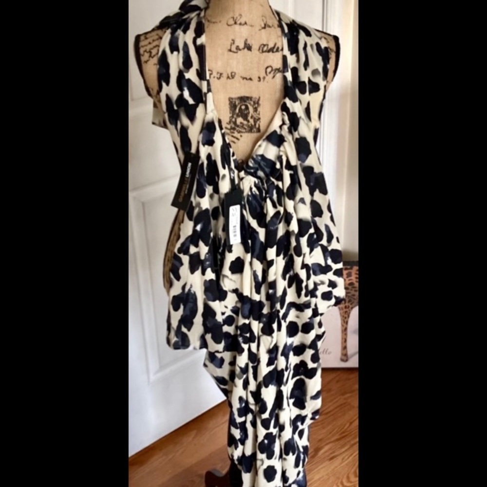 Women’s dress